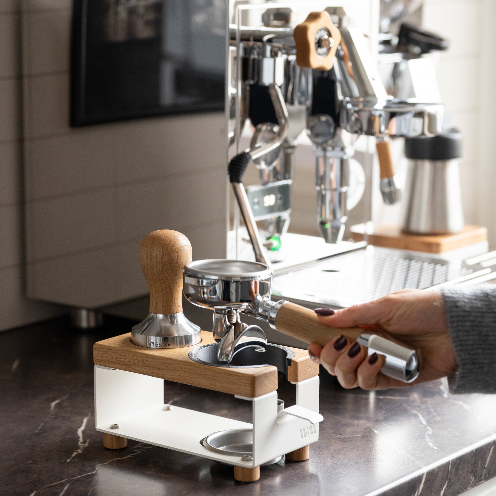 Tamperstation lang Eiche 
| wm_zubehörhinweis 