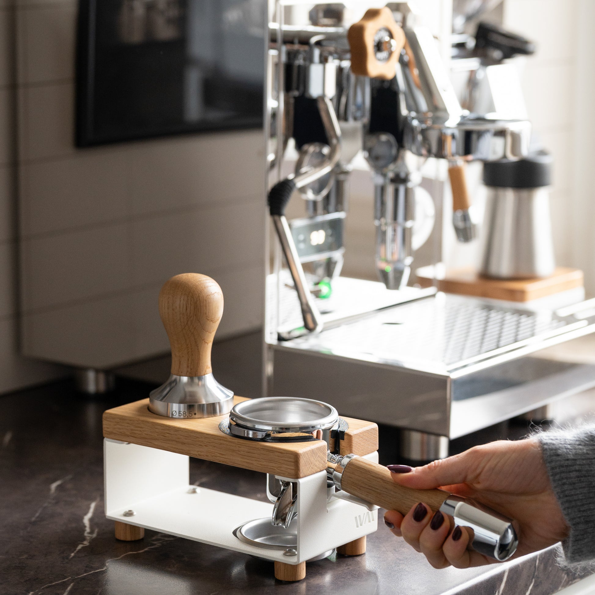 Tamperstation lang Eiche 
| wm_zubehörhinweis 